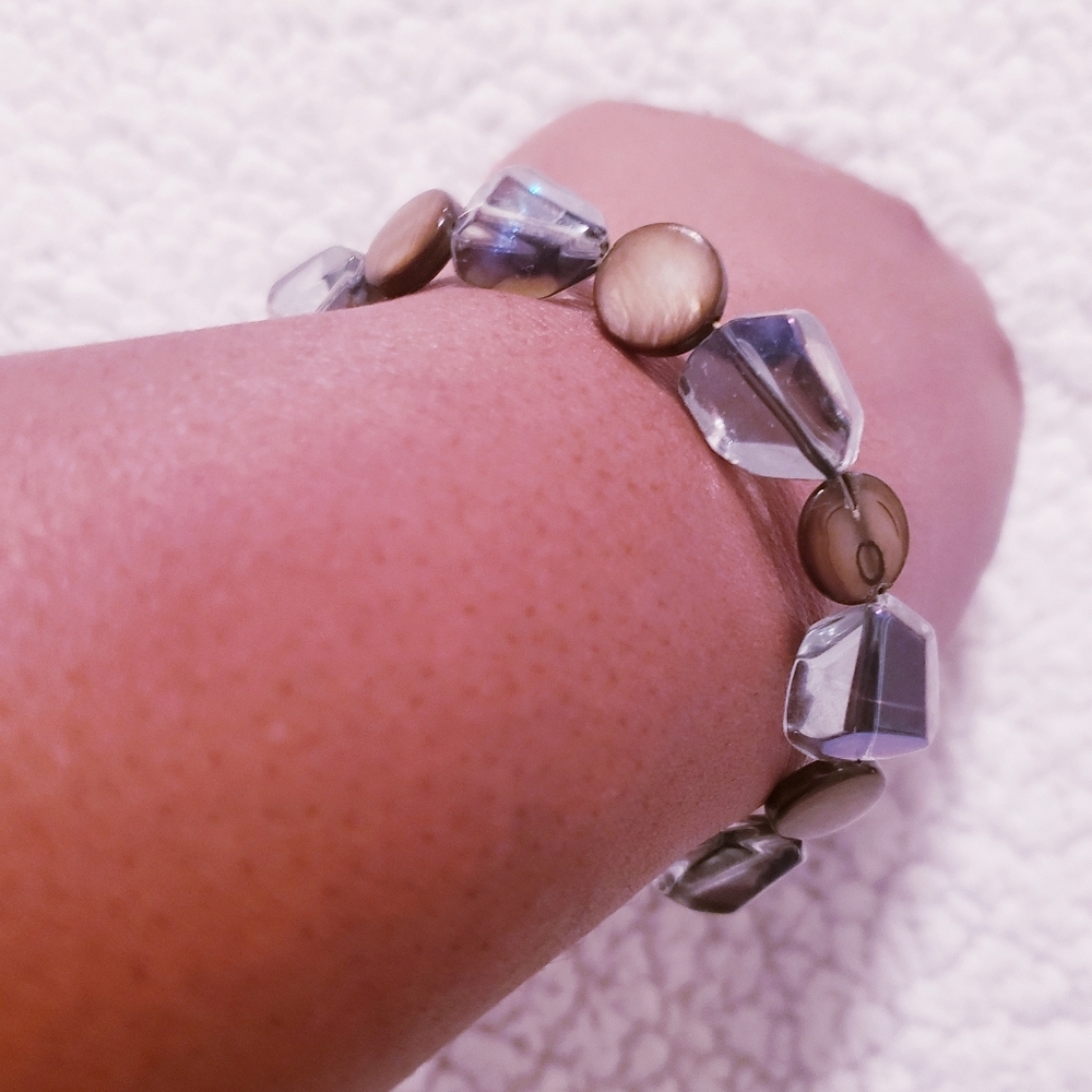 Blue and Brown Beaded Memory Wire Cuff Bracelet. - Picture 3 of 5
